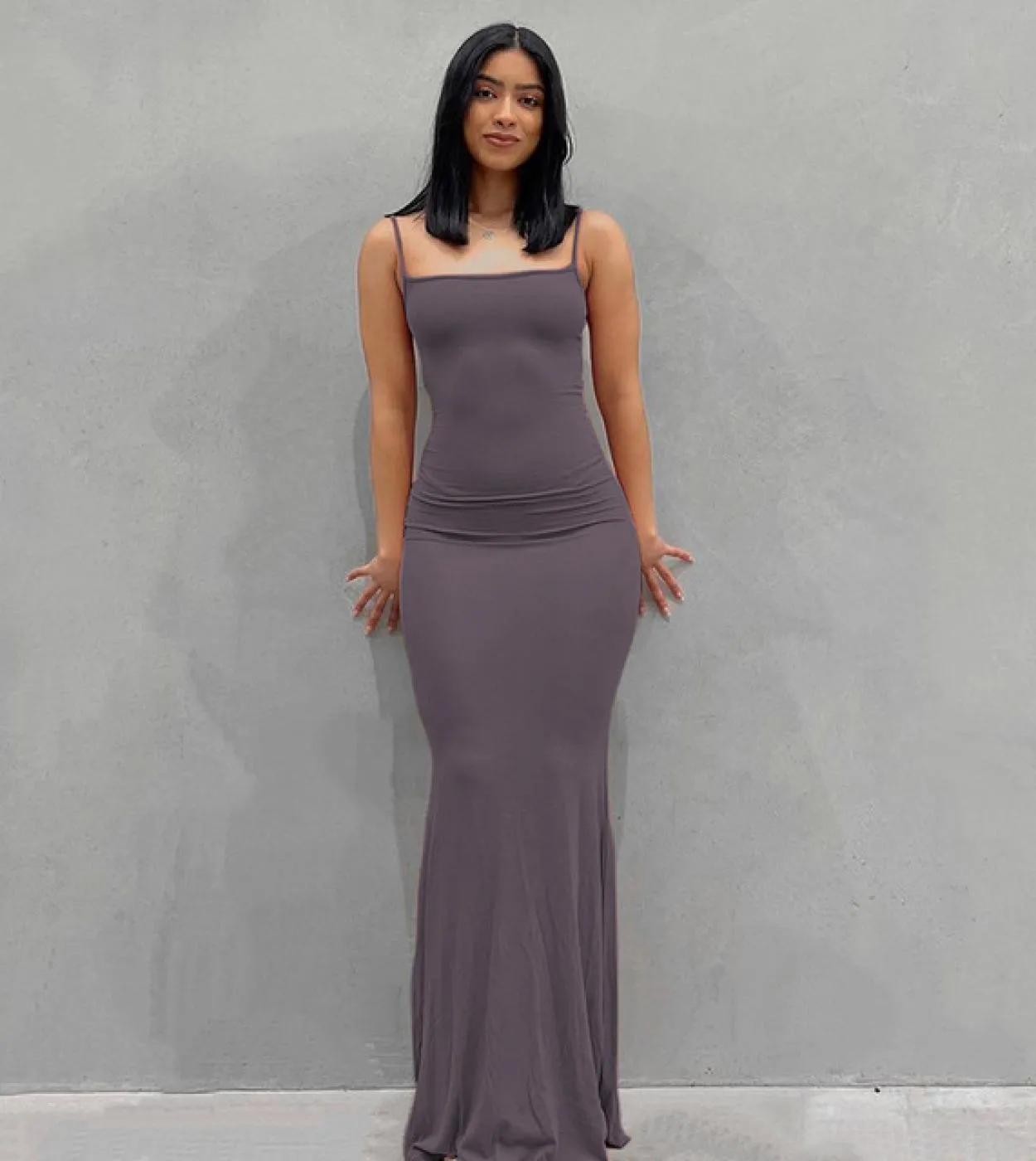 2023 New Fashion Evening Maxi Dress Backless Women Party Club Ladies Bodycon Peach Hip Abiti lunghi eleganti per donna