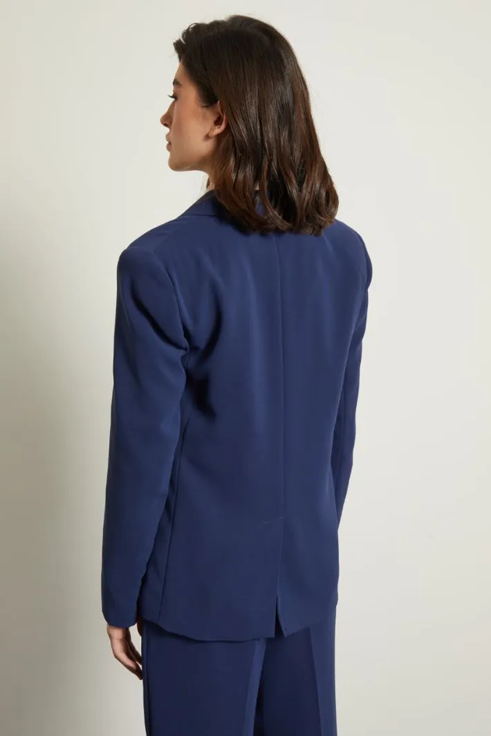 Blazer con bottoni rivestiti