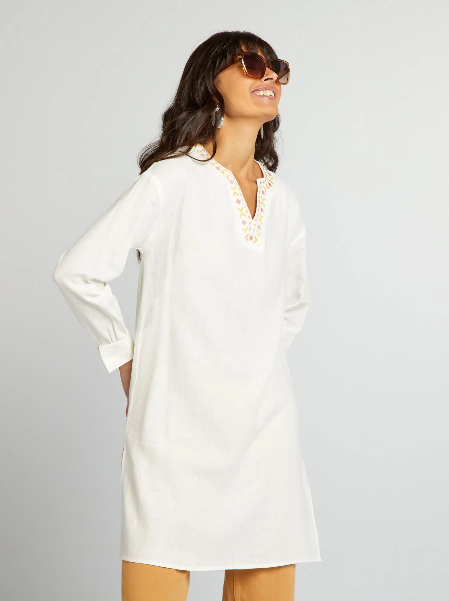 Blusa lunga in lino con collo serafino - BIANCO
