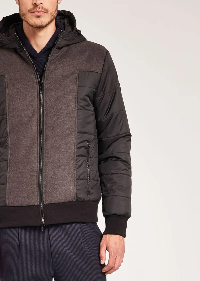 Bomber con cappuccio