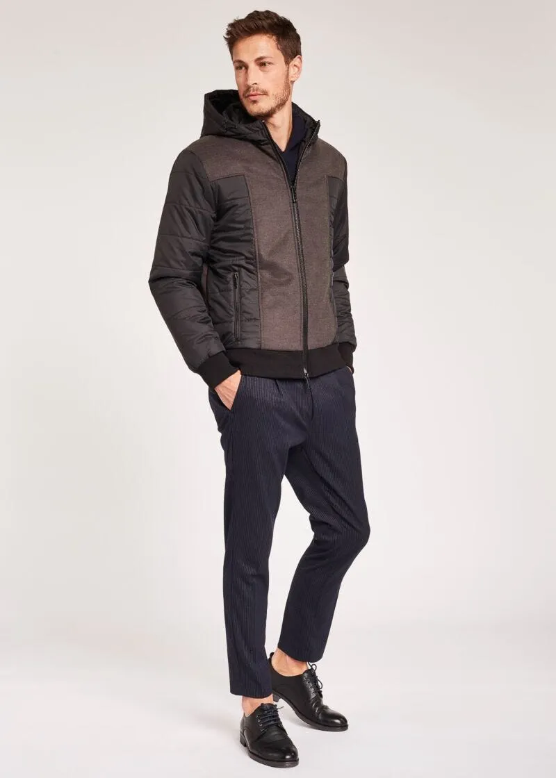 Bomber con cappuccio