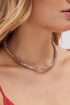 Collana corta tubolari luccicante
