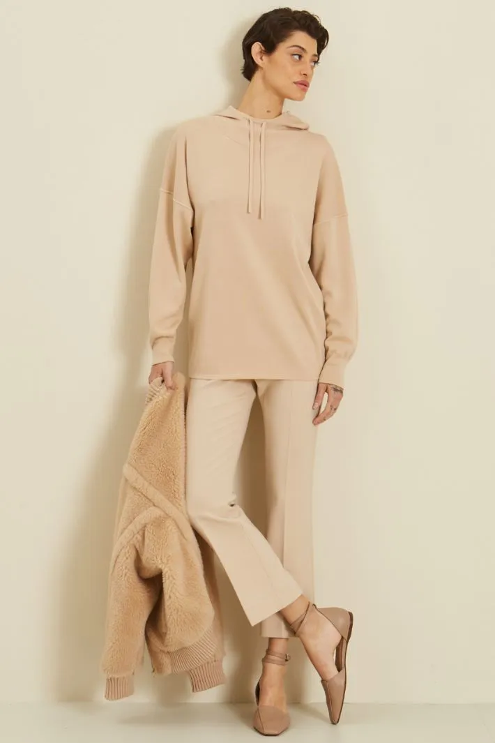 Maglia con cappuccio