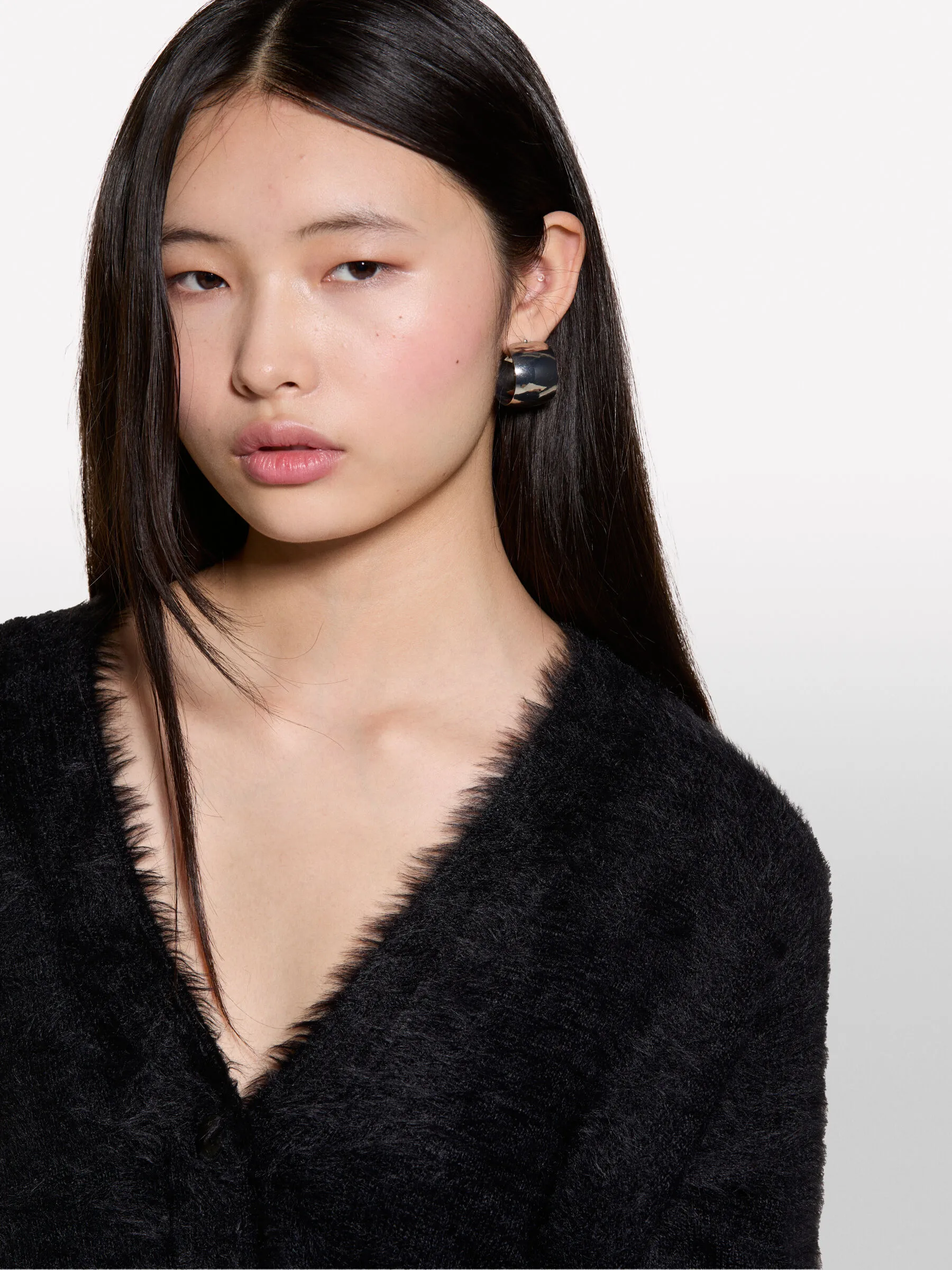 Nuovi arrivi      Cardigan nero effetto pelliccetta