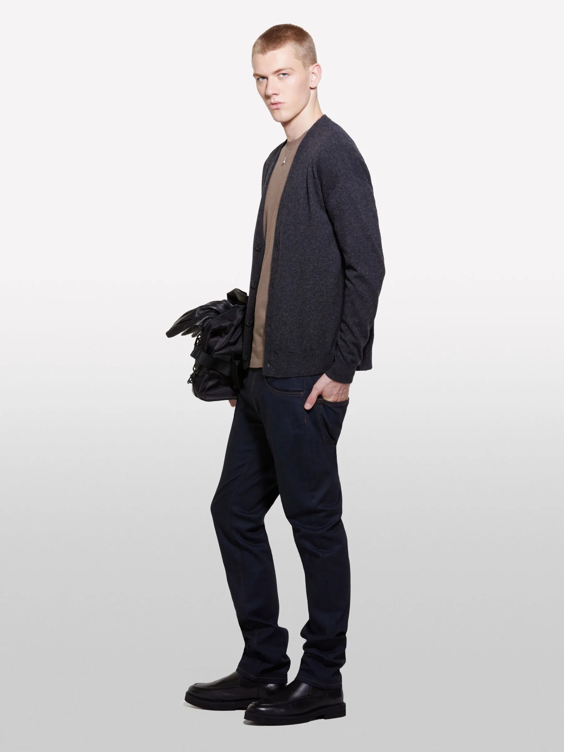 Nuovi arrivi      Cardigan regular fit grigio scuro