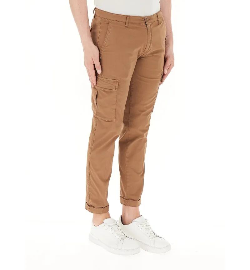 Pantalone cargo